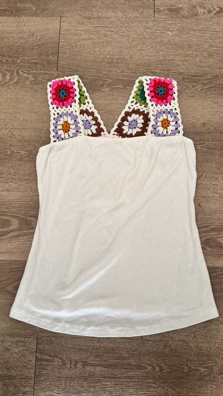 Pink Lily Crochet Granny Square Tank Top Size M White